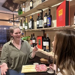 Couleurs du vin - Natural wine Bar 910538