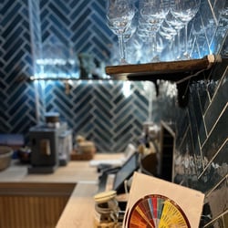 Couleurs du vin - Natural wine Bar 910548