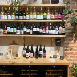 KAIA Natural Wine Bar 952139
