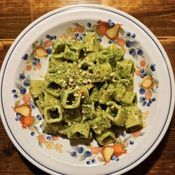 Bottega delle Ombre 914098