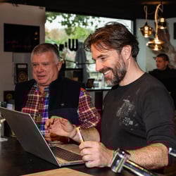 Bike and Wine 964207