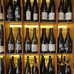 Loustic Cave & Buvette 906340