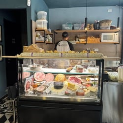 QALICI VINI E SALUMI 971478