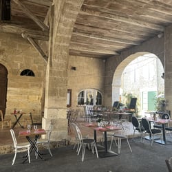 Restaurant La Halle 943801