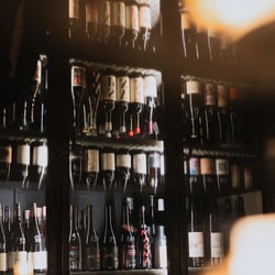 Yard Restaurant & Cave à Manger 955279