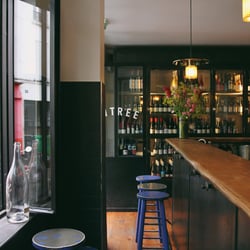 Yard Restaurant & Cave à Manger 955282