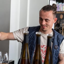 Yard Restaurant & Cave à Manger 955283