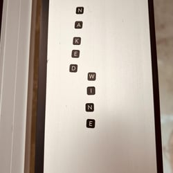 Weinhandel HOLY GRAIL 843821