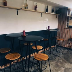 Vine Street Tap 421299