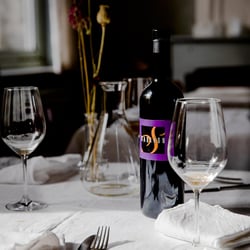 Meteor Restaurant 689372