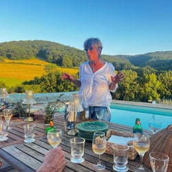 Joanne Dans Le Vin 796799