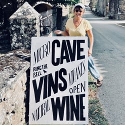 Joanne Dans Le Vin 796821