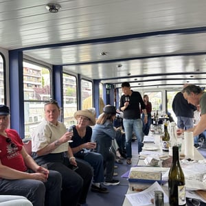 Cap sur le vin! Croisière dégustation sur le Canal de l’Ourcq