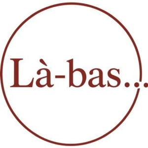 Là-bas…