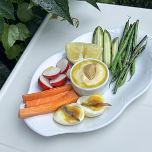 Le Grand Aïoli - Homemade Confit Garlic Aïoli With Cast-Iron-Seared Green Beans, Brined Cucumbers, Radishes, Carrots, A Soft-Boiled Egg And Anchovies - Winnowiercy Natural Wine Bistronomie - 1367668