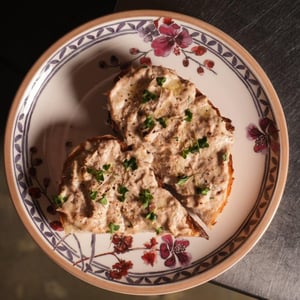 Bruschetta With Italian Tuna Pâté - ÀGORÀ Wine & Deli - 1388161