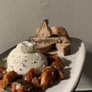 Burrata - BOHO Wine & Bar. - 1384634