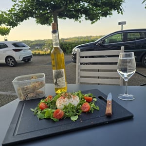 Burratta Crémeuse, Huile D'Olive, Piment D'Espelette - La Cave Vivante - 1353558