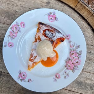 Clafoutis Abricot - Glace Vanille De Madagascar - Coulis D'Abricot - Tranches de Vins - Cave à Manger - 924899
