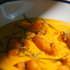 Crema Fredda Di Carote, Albicocche E Salvia - estratto.brescia - 1370103
