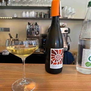 Crémant Du Jura - Domaine de la Touraize - andre-jean-heleana-morin