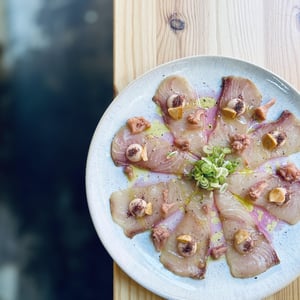 Crudo De Pescado De Lonja - Coliflor Y Almendra - Cuina ViVant - 1317324