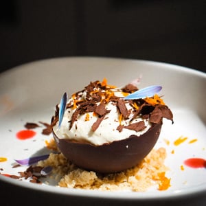 Demi Sphère Chocolat, Mousse Au Chocolat Blanc Et Agrumes - Les Ostals - 1350887