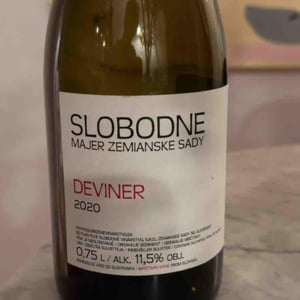 Deviner - Slobodné Vinárstvo - Majer Zemianske Sady - Michal Kuropka, Agnes Lovecká, Katarína Kuropková 