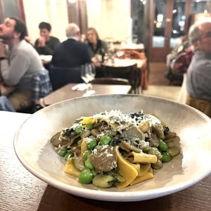 Fettuccine, Vignarola Romana, Et Pecorino - Nini restaurant - 1356045