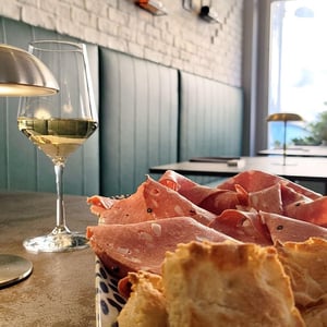 Focaccia E Mortadella Artigianale - Retro bottiglieria alimentare - 1373298