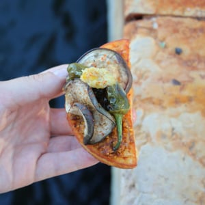 Formaggio Greco Manouri, Melanzane, Pimiento De Padrón E Senapata D’Arancia - Ai Do Leoni - 1311457