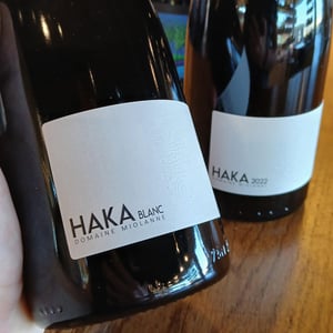 Haka Blanc - Domaine Miolanne - jean-baptiste-deroche-laure-cartier -2023