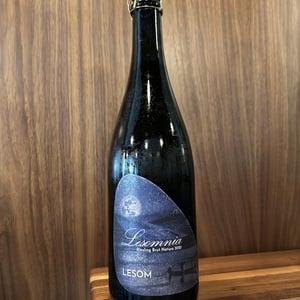 Lesomnia - Lesom Weine - jessika-reis-philipp-musevi -2021