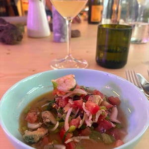Meeresfrüchte salat - Spanish Wine Connection