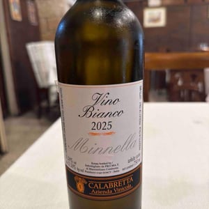 Minnella - Azienda Vinicola Calabretta - Massimiliano Calabretta 