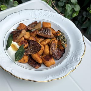 Pumpkin Gnocchi With Saffron Milk Caps, Brown Butter, Pumpkin Cream, Pumpkin Seeds, Crème Fraîche And Sage - Winnowiercy Natural Wine Bistronomie - 1397772