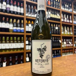 Ak Üzüm - Emir - Neferiye Wines - Caglar Bozcaga -2019