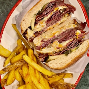 Pastrami Deluxe - Barna Brew Born - 900911