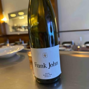 PINOT NOIR - Frank John - Das Hirschhorner Weinkontor - John Familie 