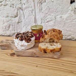 Ricotta, Walnuts & Honey - St. George - 1368359