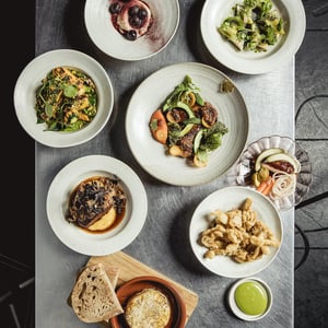 Seasonal Plates - ESCA. - 1378850