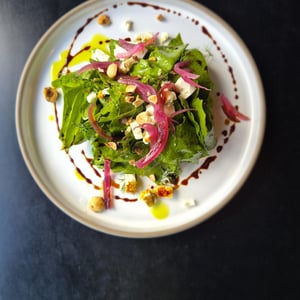 Spinach Salad - The Universal - 1383317