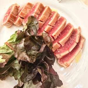 Tagliata Di Tonno Rosso Balfego' - Urbano Bistrot di Mare - 1399207