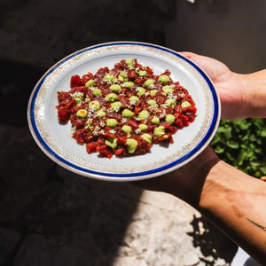 Tartare Di Carne Di Masserie Locali - Sommarco Vini Sostenibili - 1366481