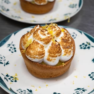 Tarte Au Citron Meringuée - LES FONTAINES - 1365722