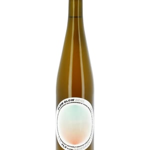 Weiss - GLOW GLOW - Weingut Baumberger - Pauline & Carl Baumberger 
