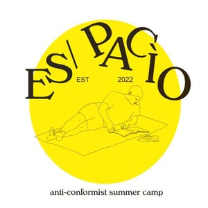 Es / Pacìo