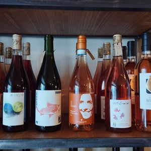 aMare Wine & Flower Shop