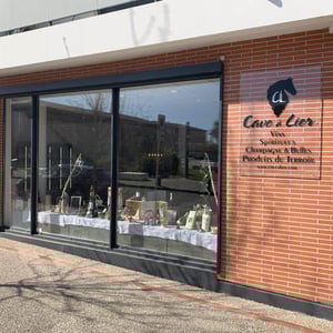 Cave à Lier