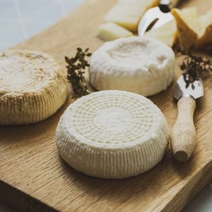 Plate Of Local Cheese Premium Selection - Kwaśne Jabłko - 594820